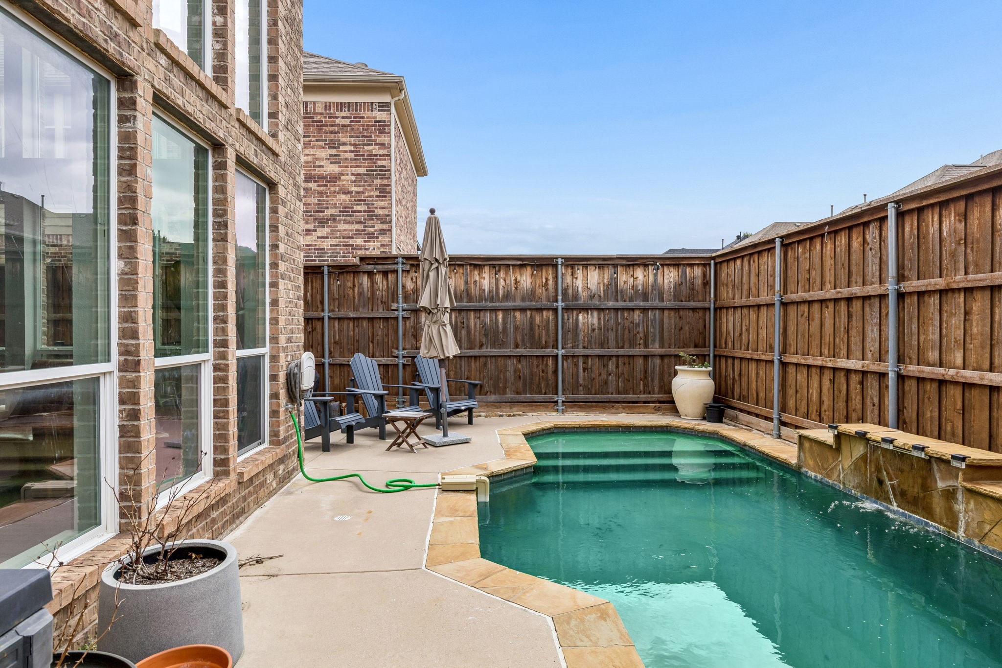 2245 Jaguar Drive