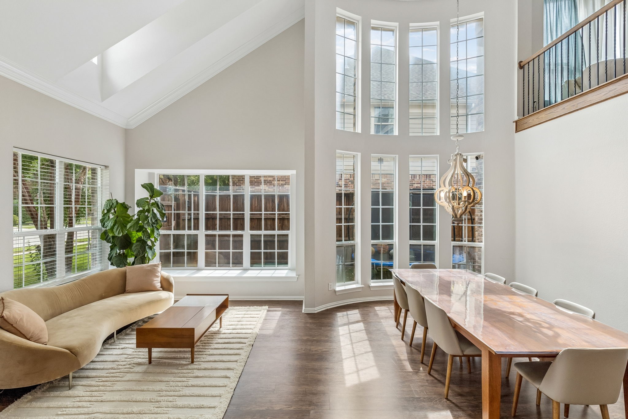 2245 Jaguar Drive