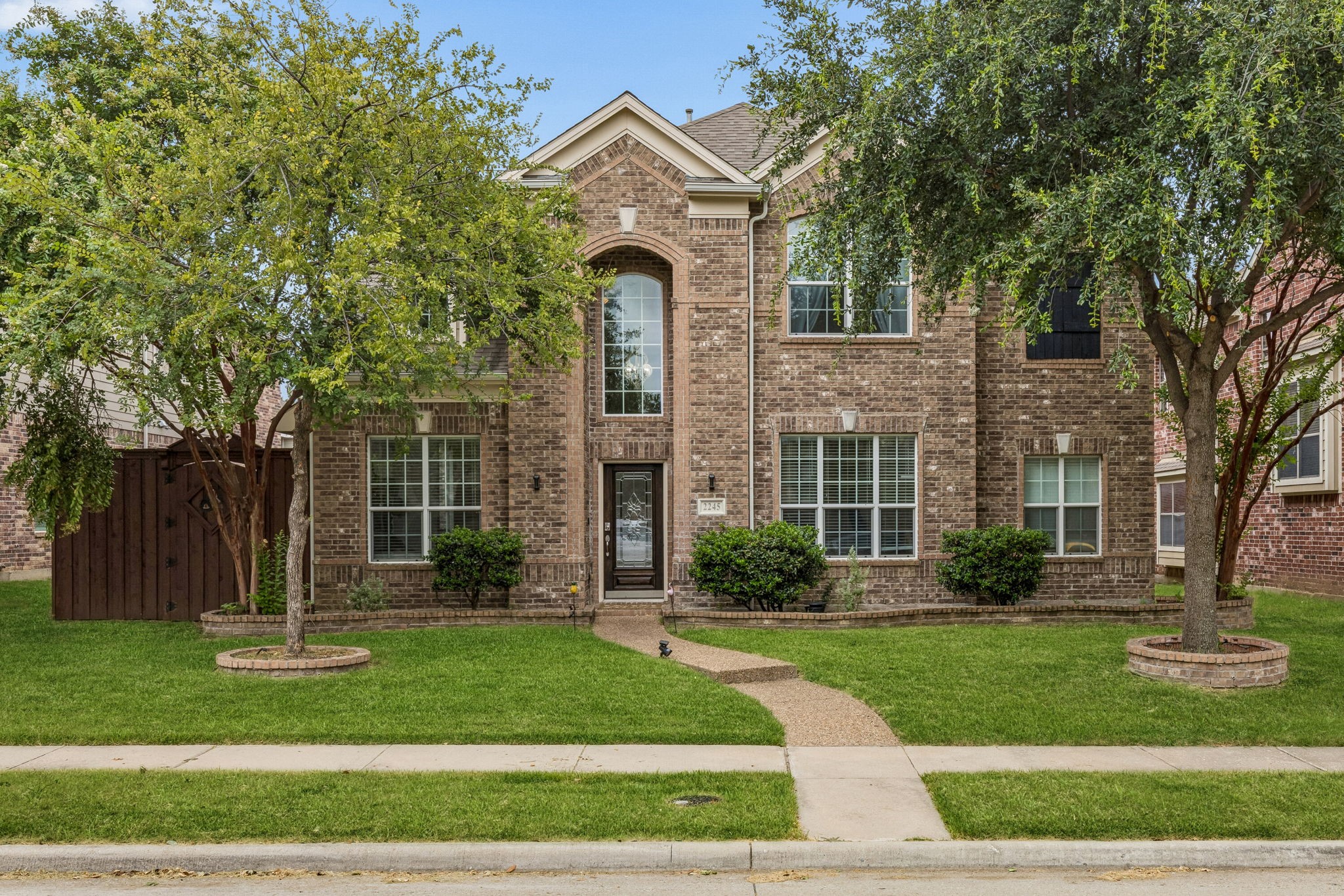 2245 Jaguar Drive