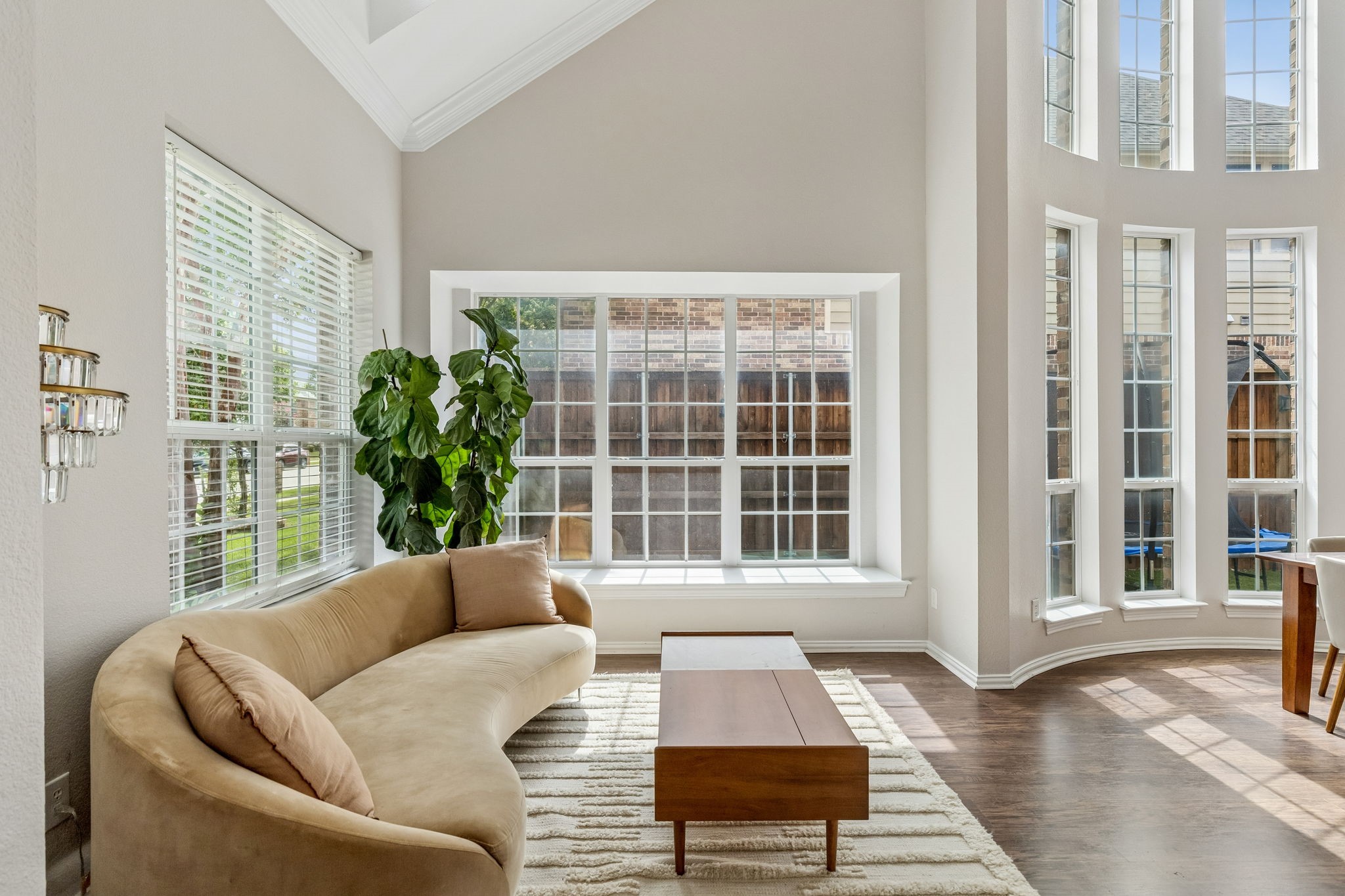 2245 Jaguar Drive