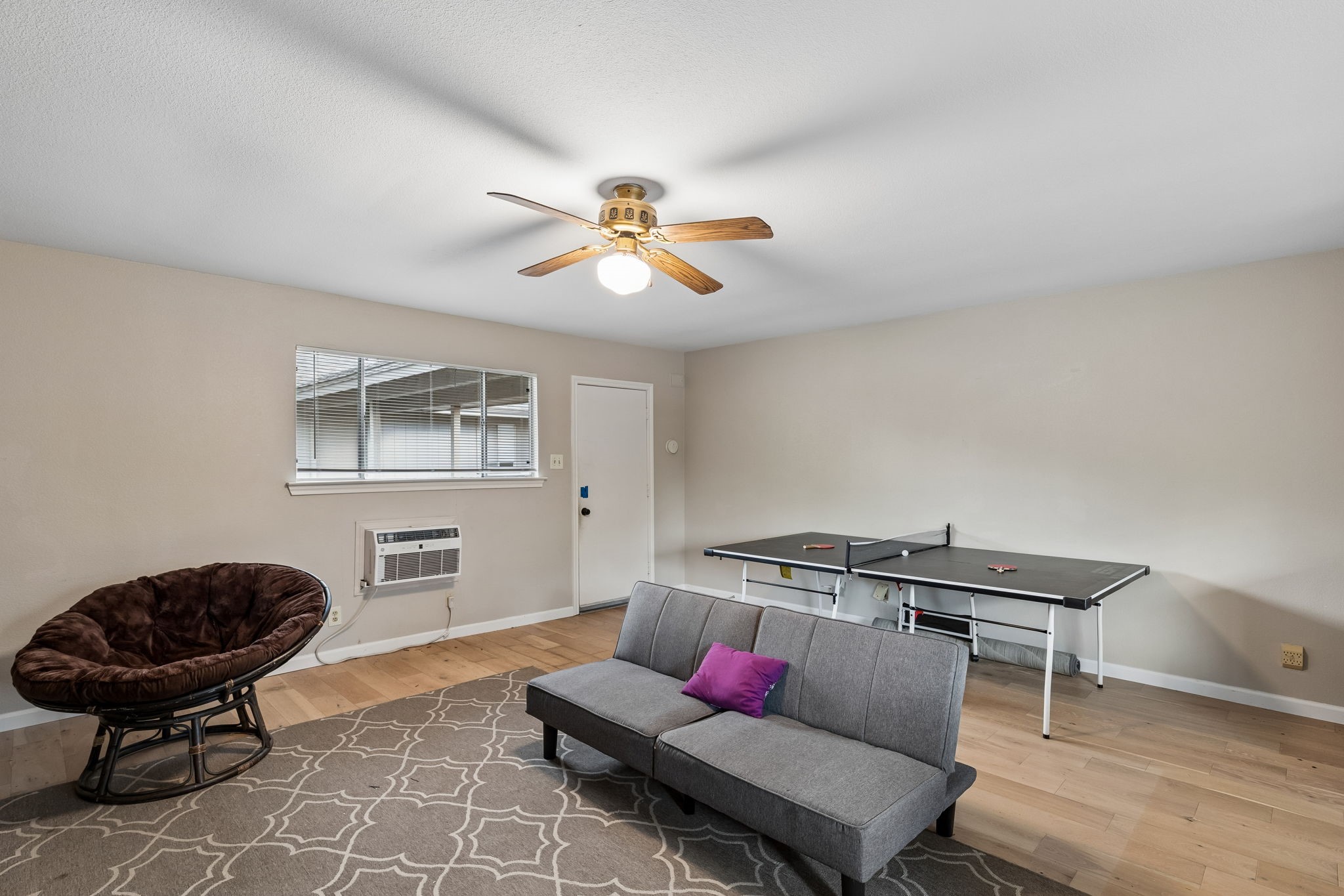 9622 Highland View Drive