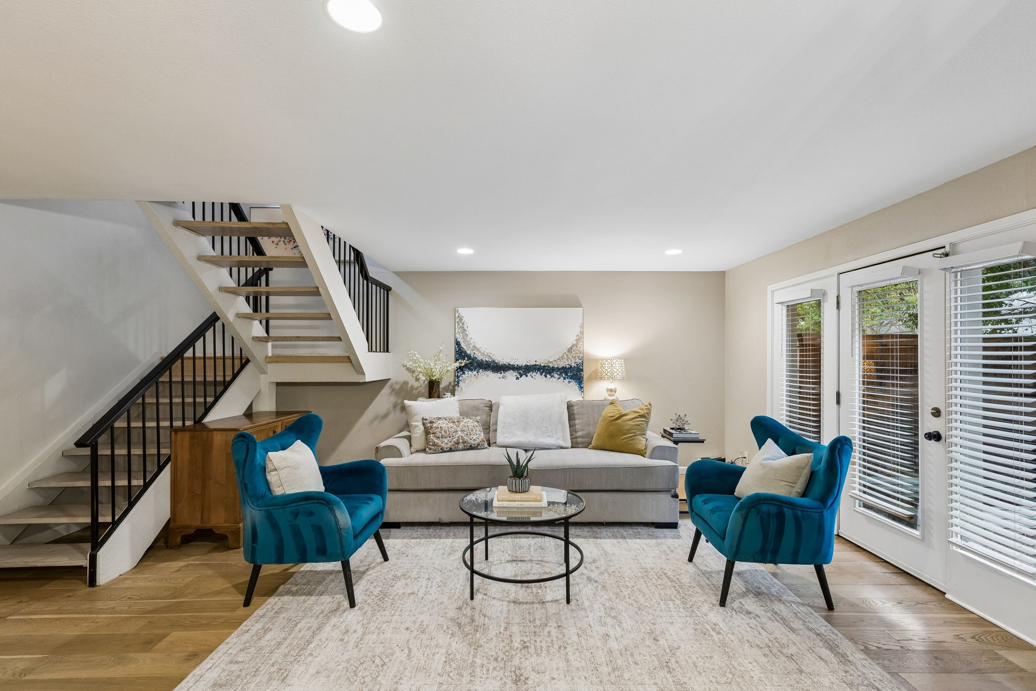9622 Highland View Drive