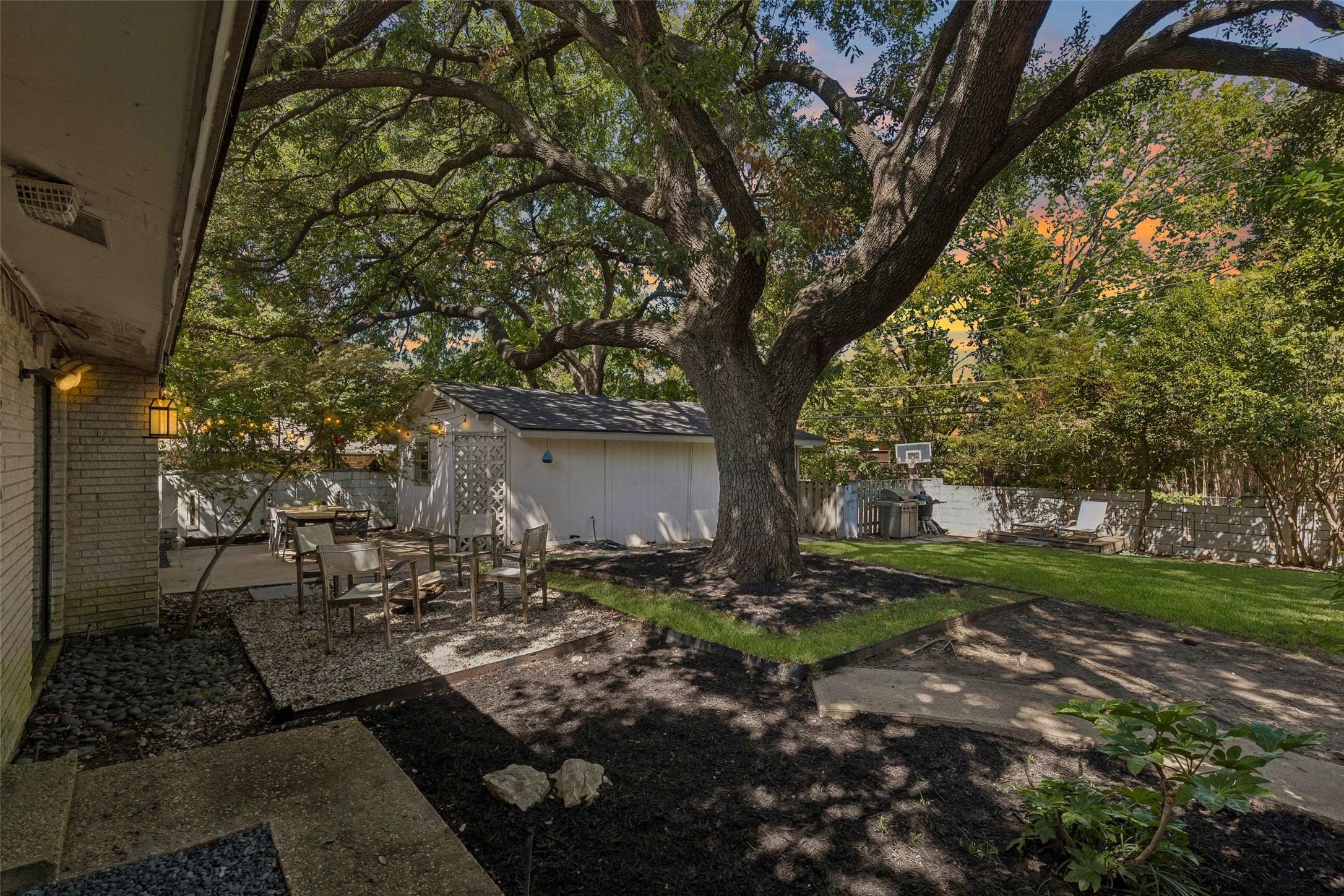 9777 Broken Bow Road