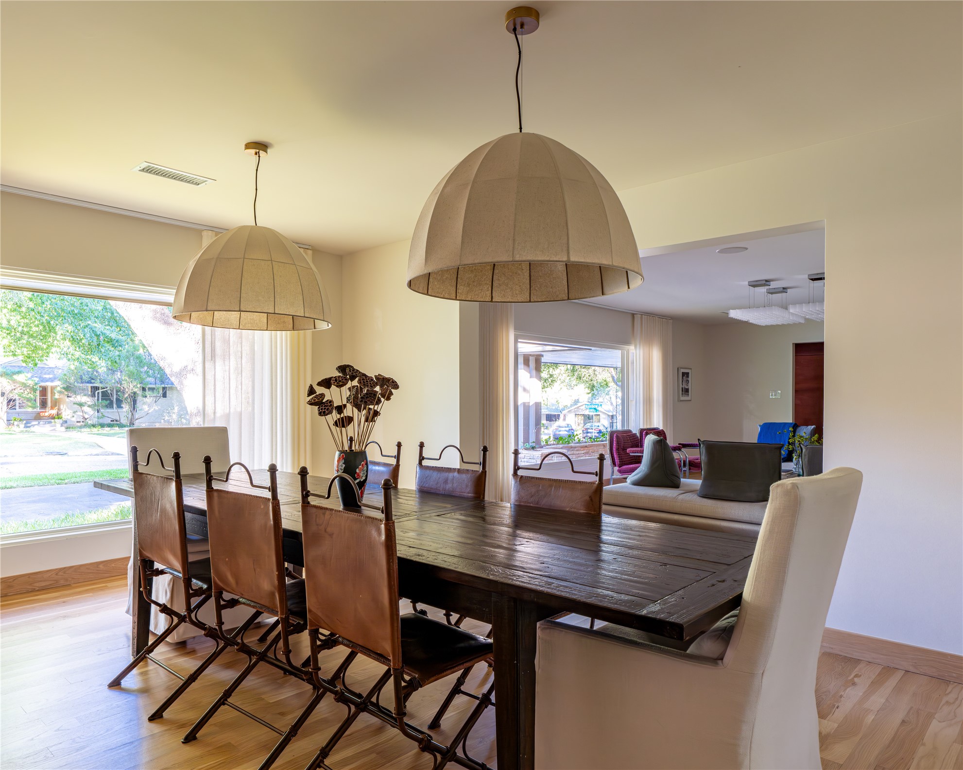 906 Leatrice Drive