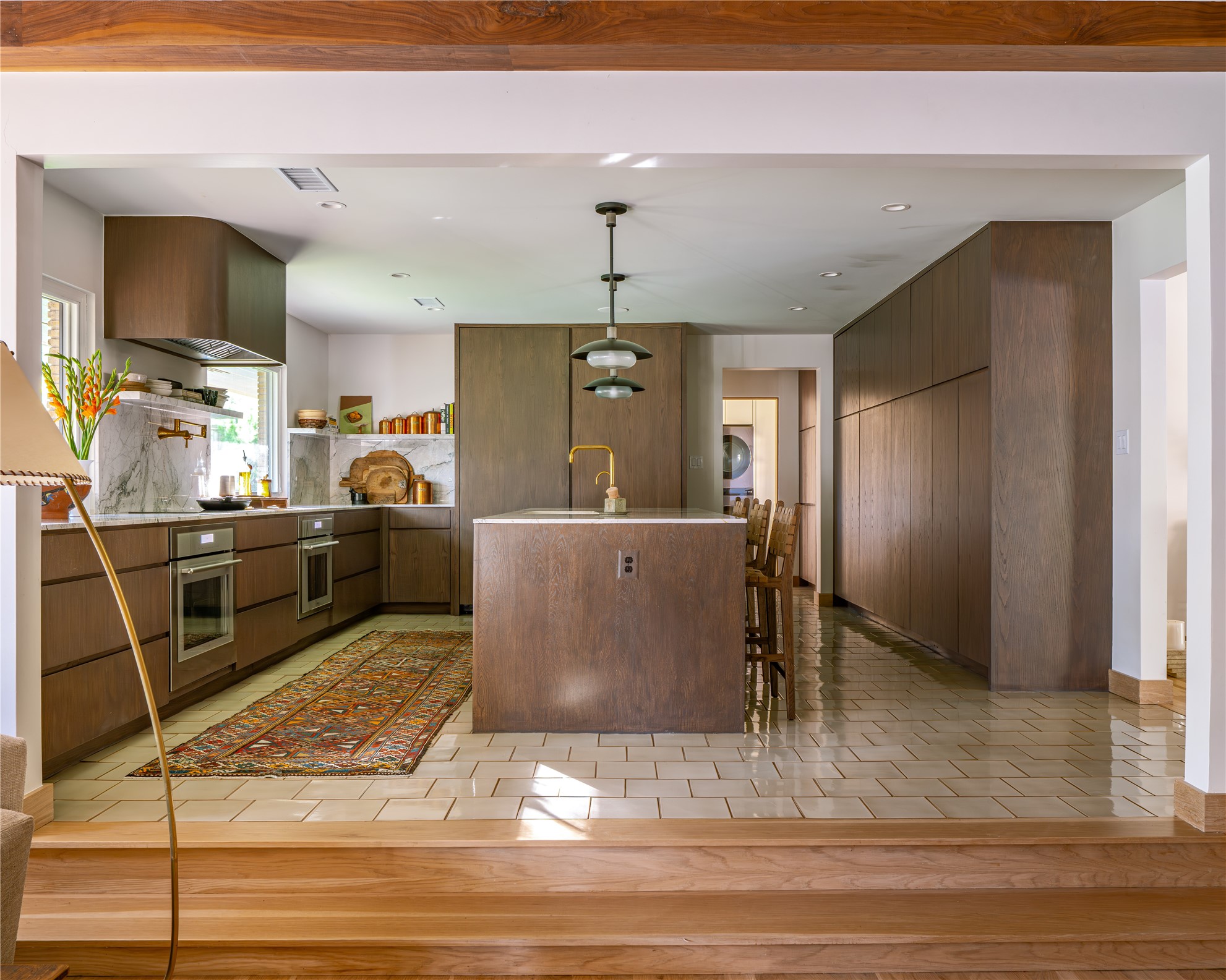 906 Leatrice Drive