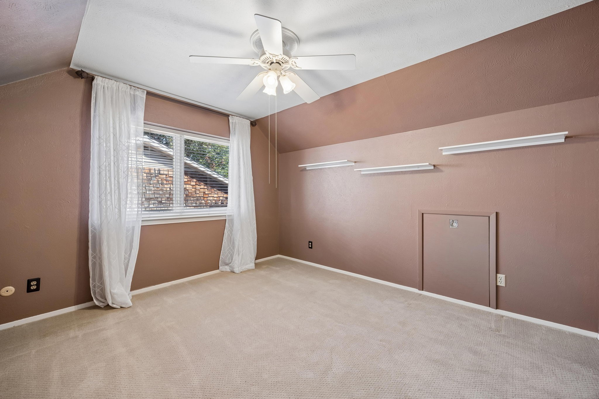 10115 Chesterton Drive