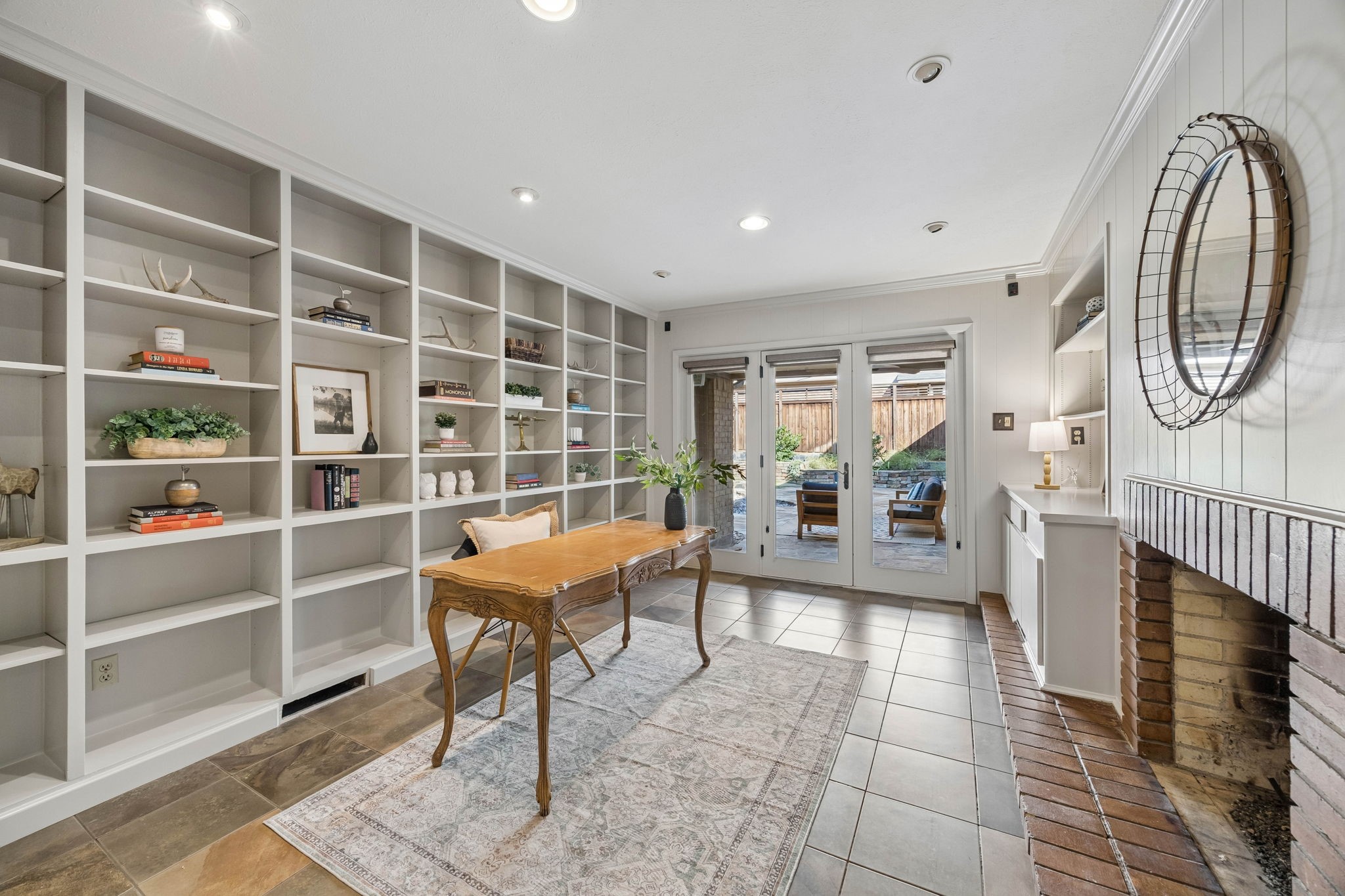 10115 Chesterton Drive