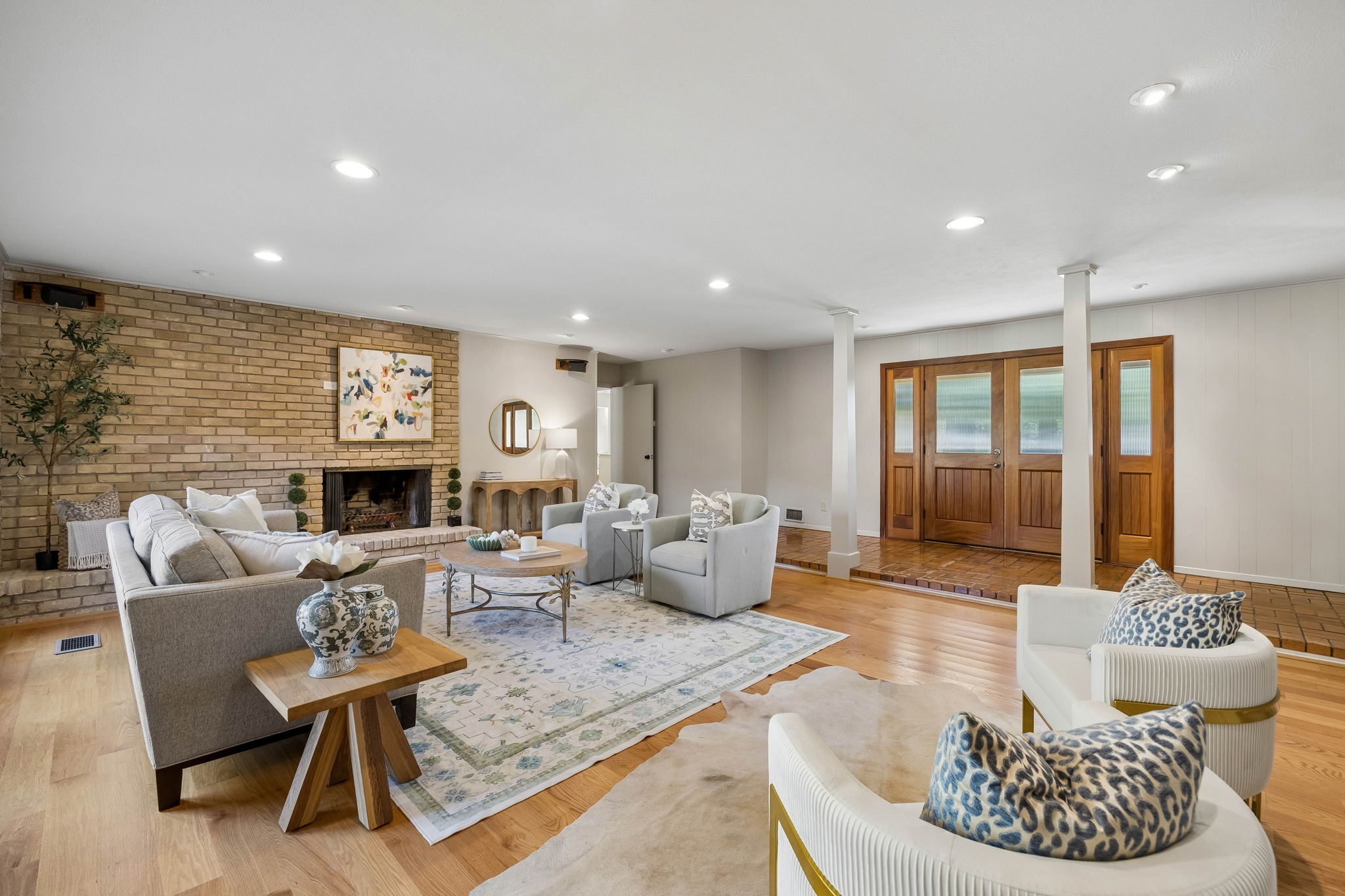 10115 Chesterton Drive