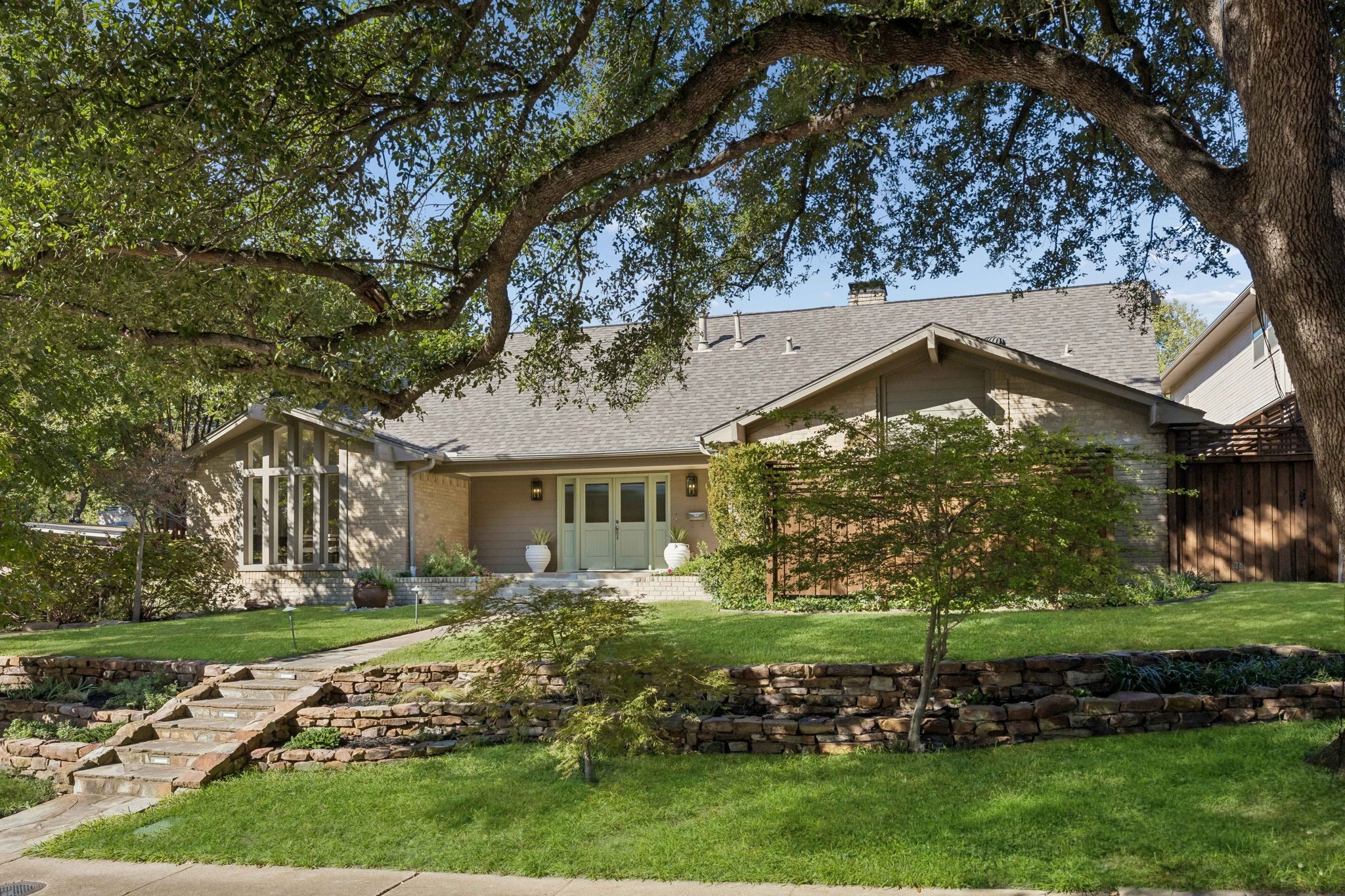 10115 Chesterton Drive