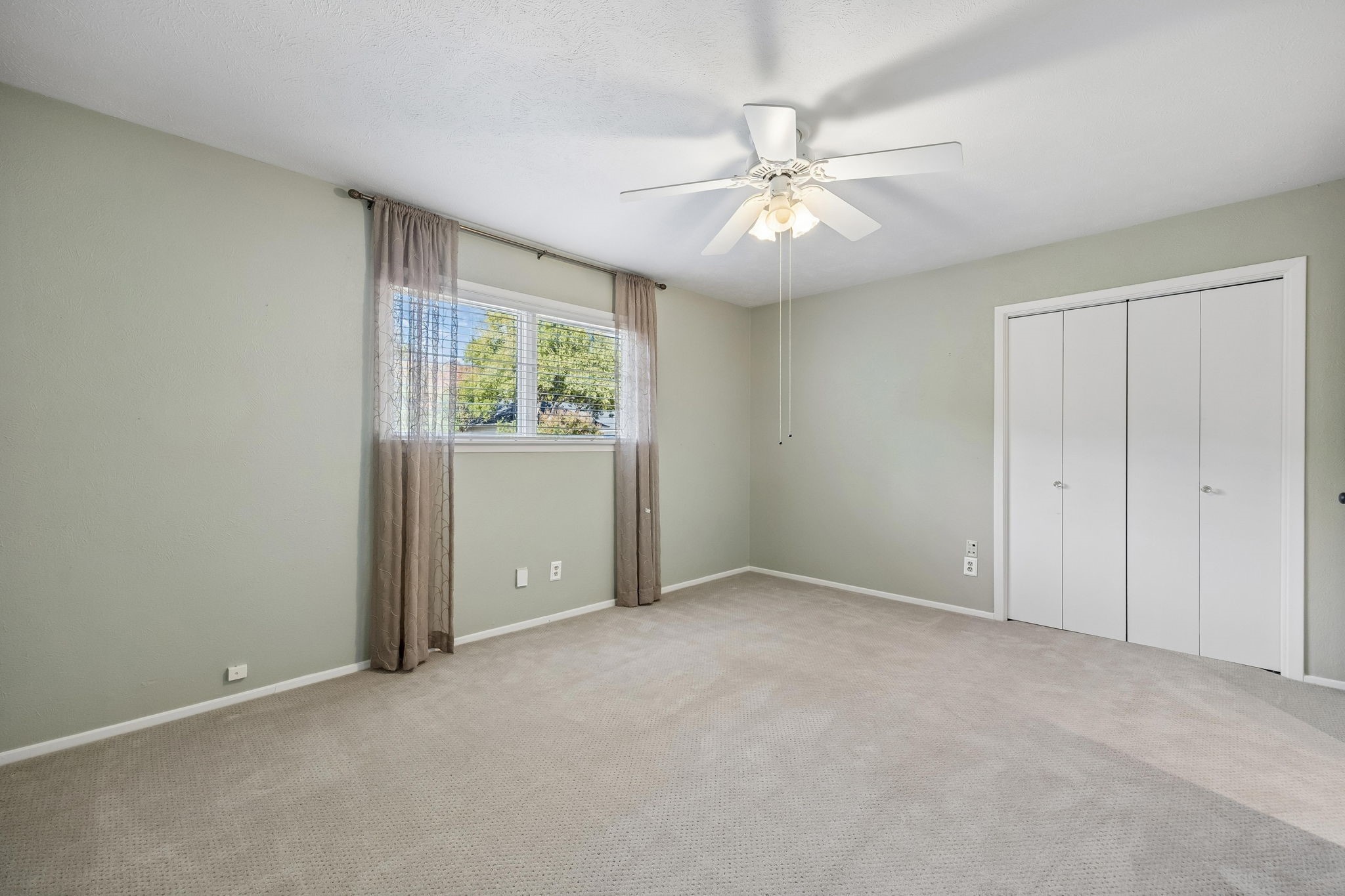 10115 Chesterton Drive