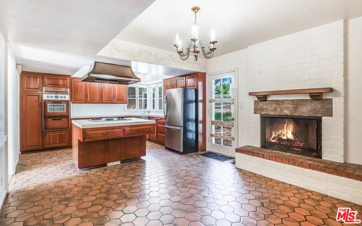 2109 Rosita Pl