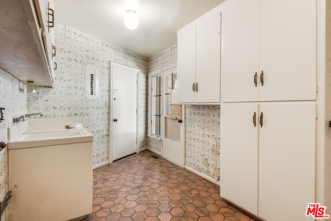2109 Rosita Pl