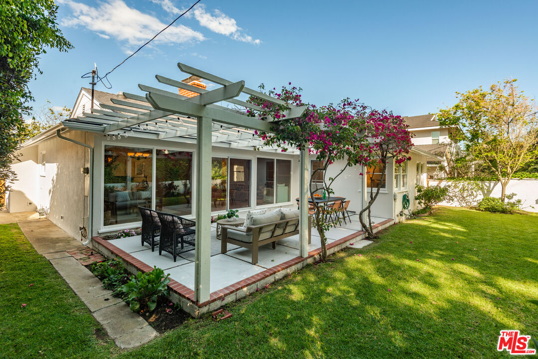 4922 Paseo Del Pavon