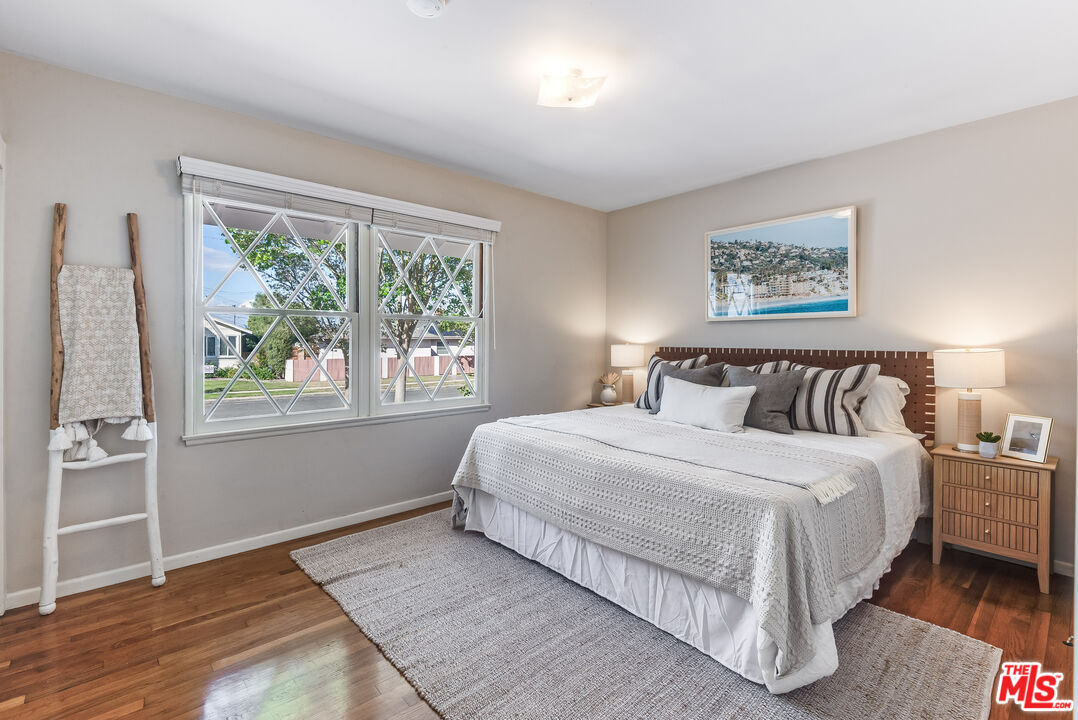 4922 Paseo Del Pavon