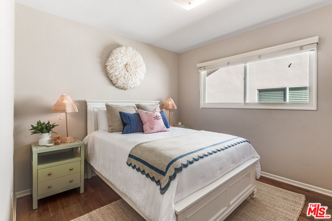 4922 Paseo Del Pavon