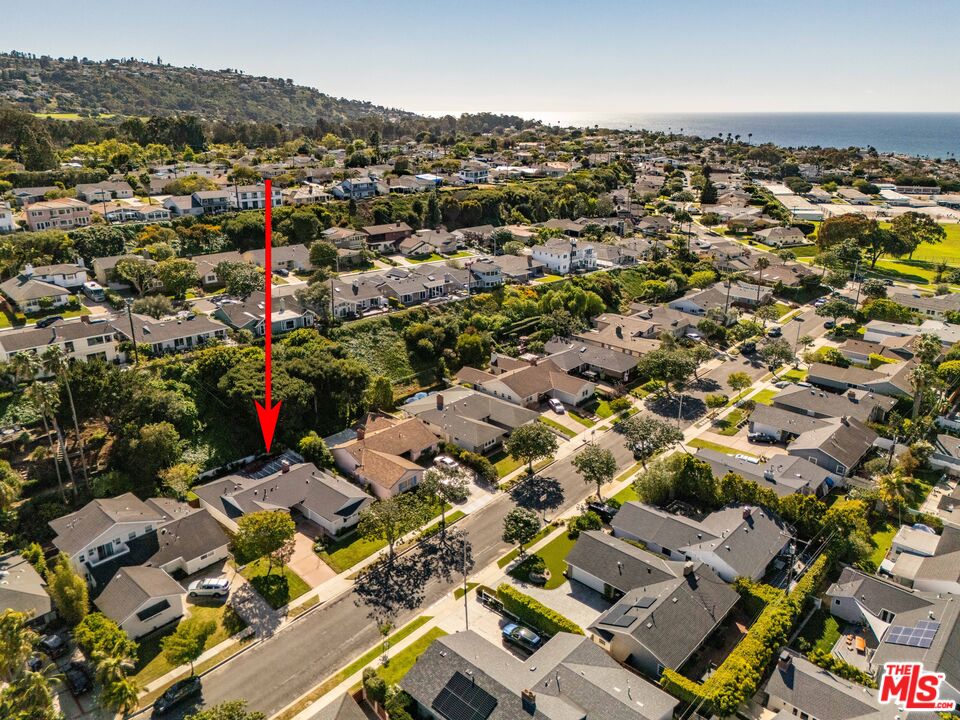 4922 Paseo Del Pavon