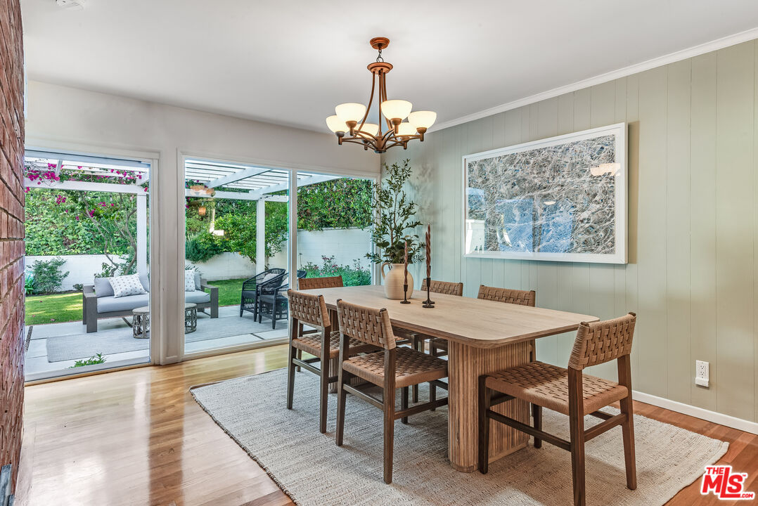 4922 Paseo Del Pavon