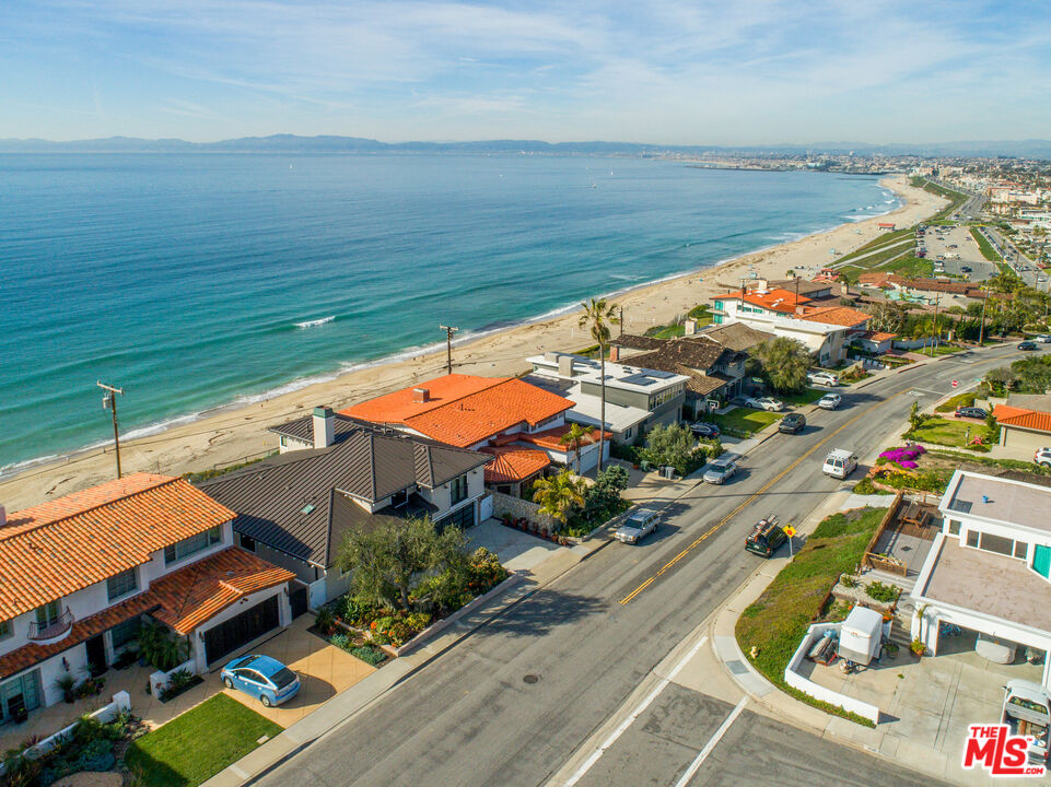 517 Paseo De La Playa