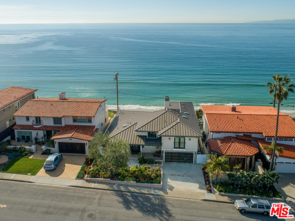 517 Paseo De La Playa