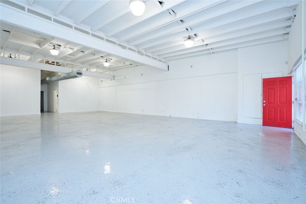 1025 W Arbor Vitae Street