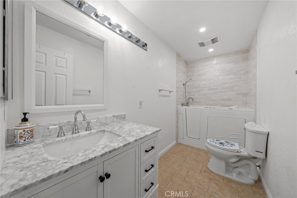 7814 Santa Angela St.