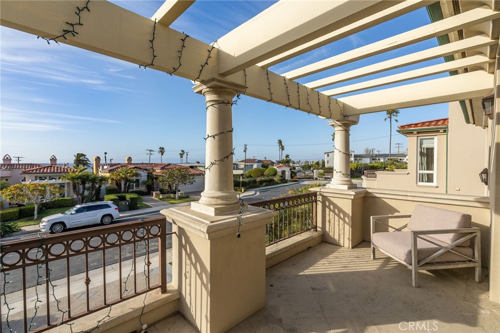 410 Paseo de la Concha