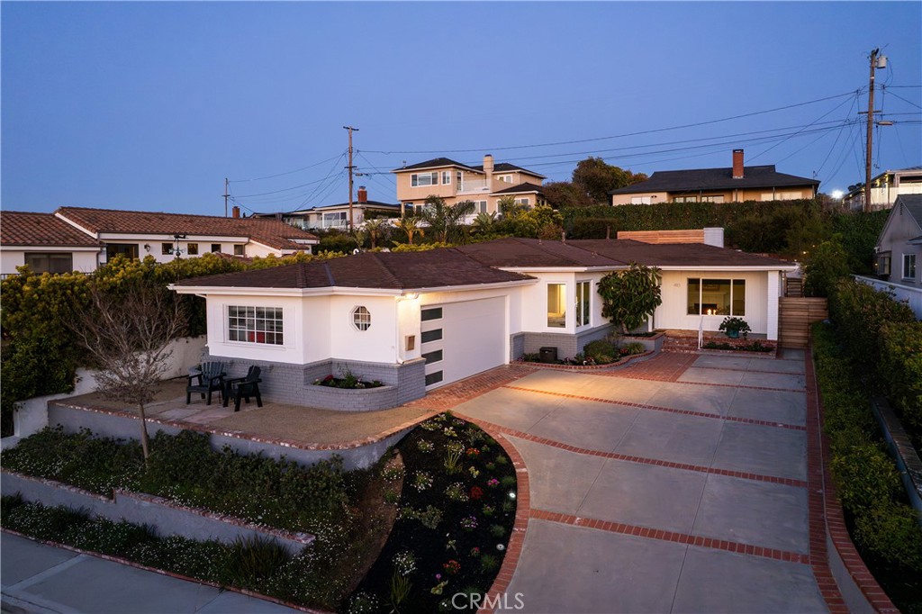 410 Via Mesa Grande