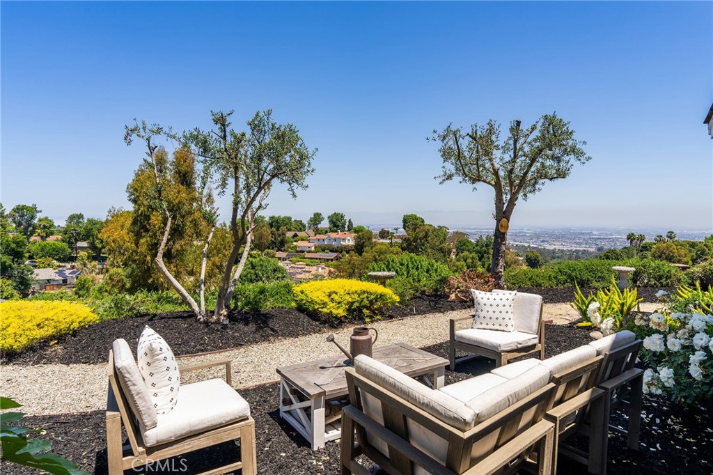 27317 Sunnyridge Road