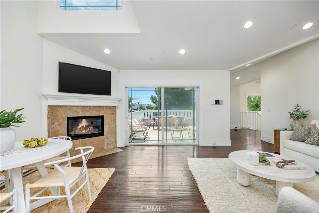 806 N. Irena Ave A