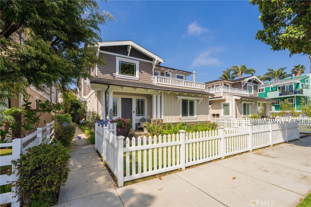 806 N. Irena Ave A