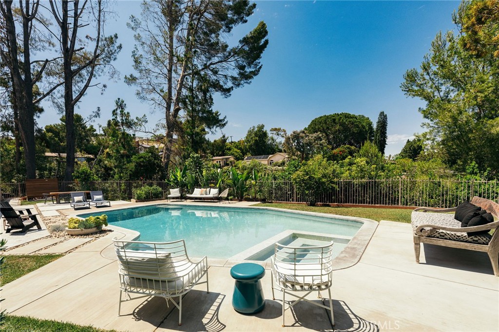 34 Shady Vista Road