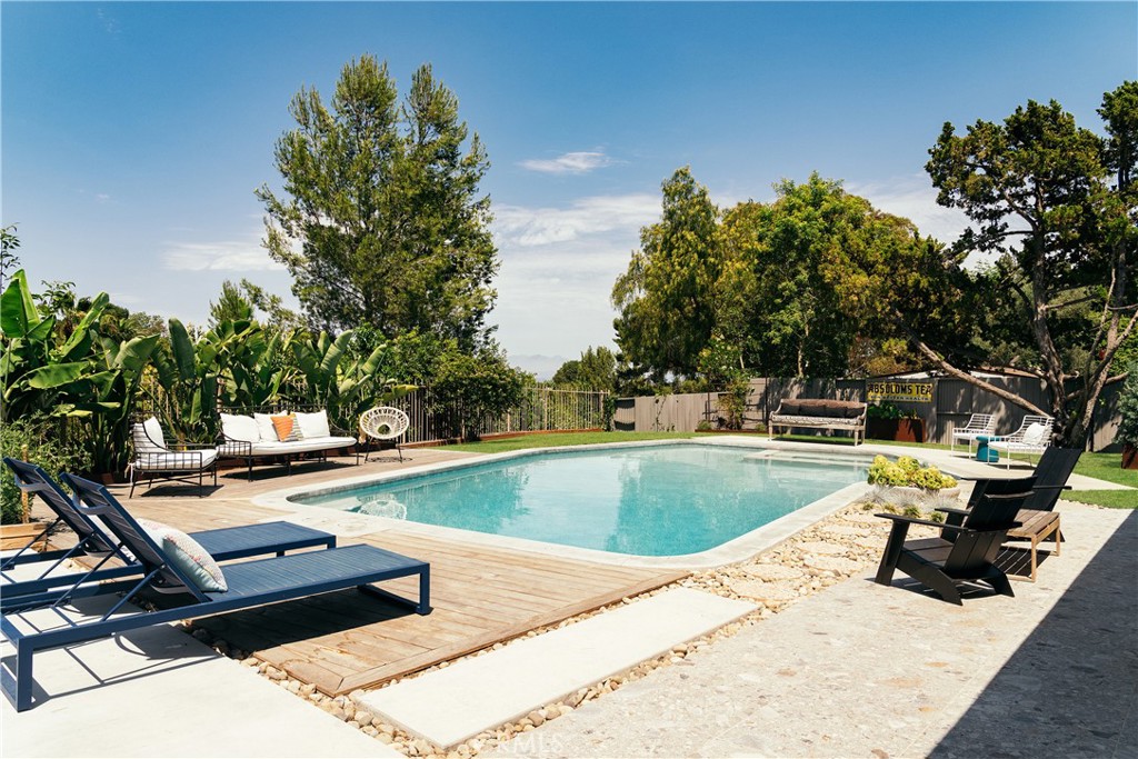 34 Shady Vista Road