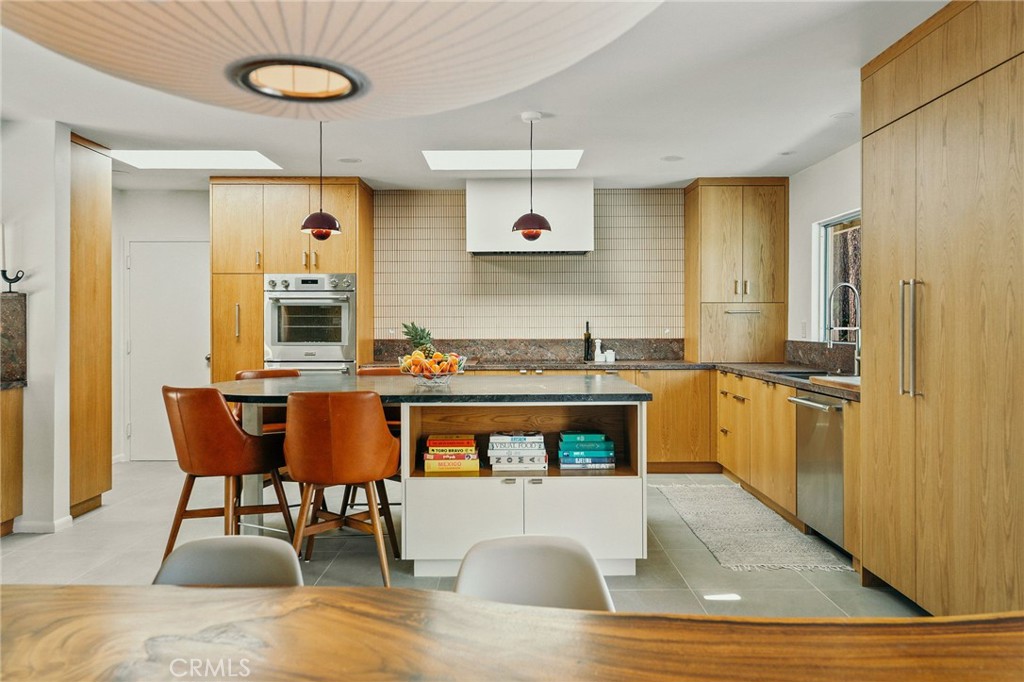 34 Shady Vista Road