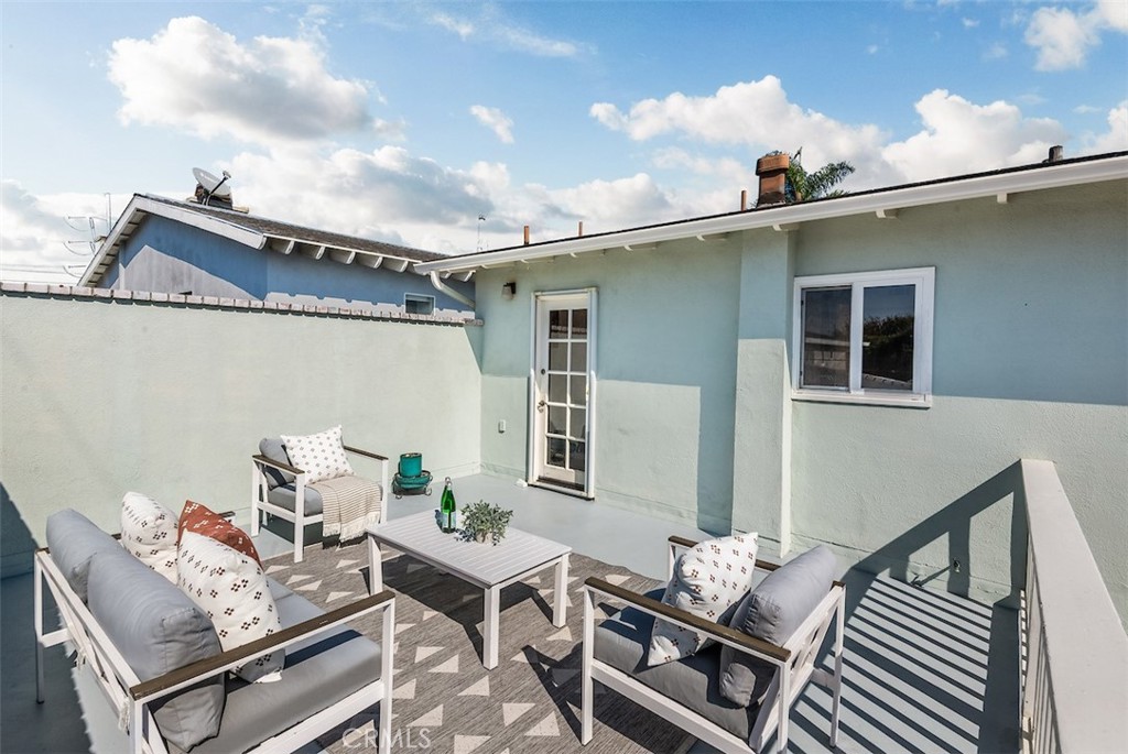 3601 Elm Ave.