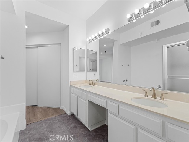 1450 Brett PL Unit: 205