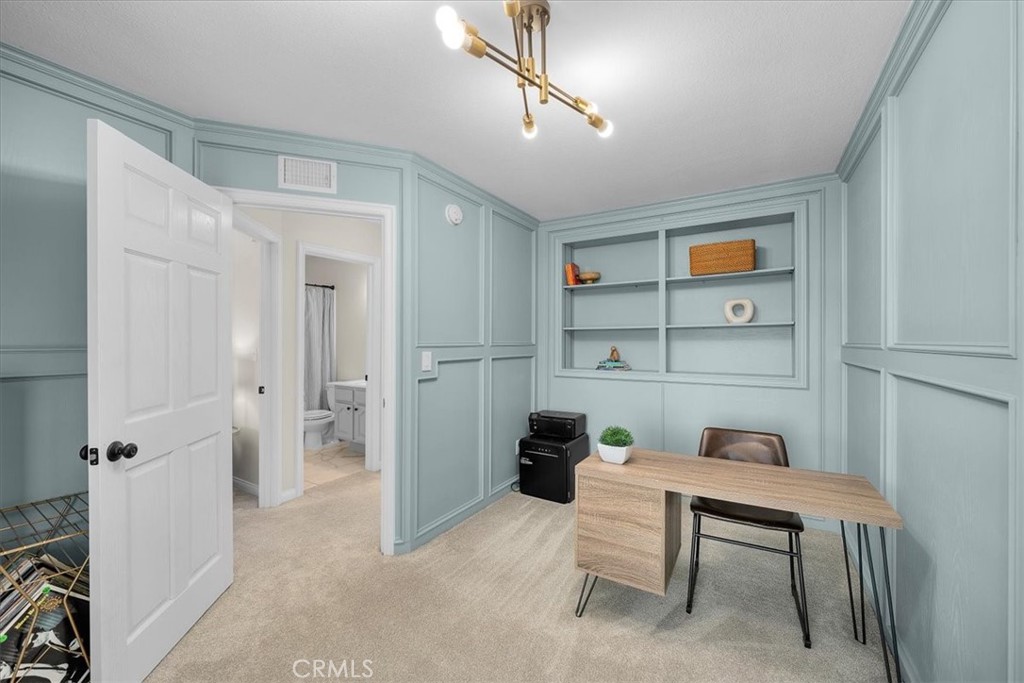 1150 W Capitol Drive 114