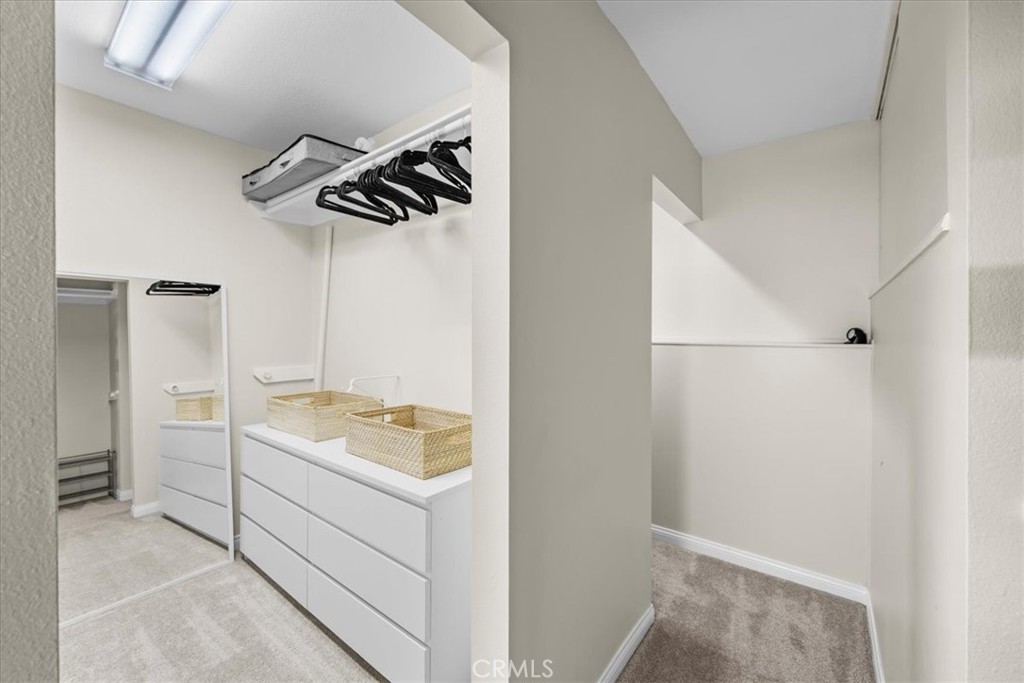 1150 W Capitol Drive 114