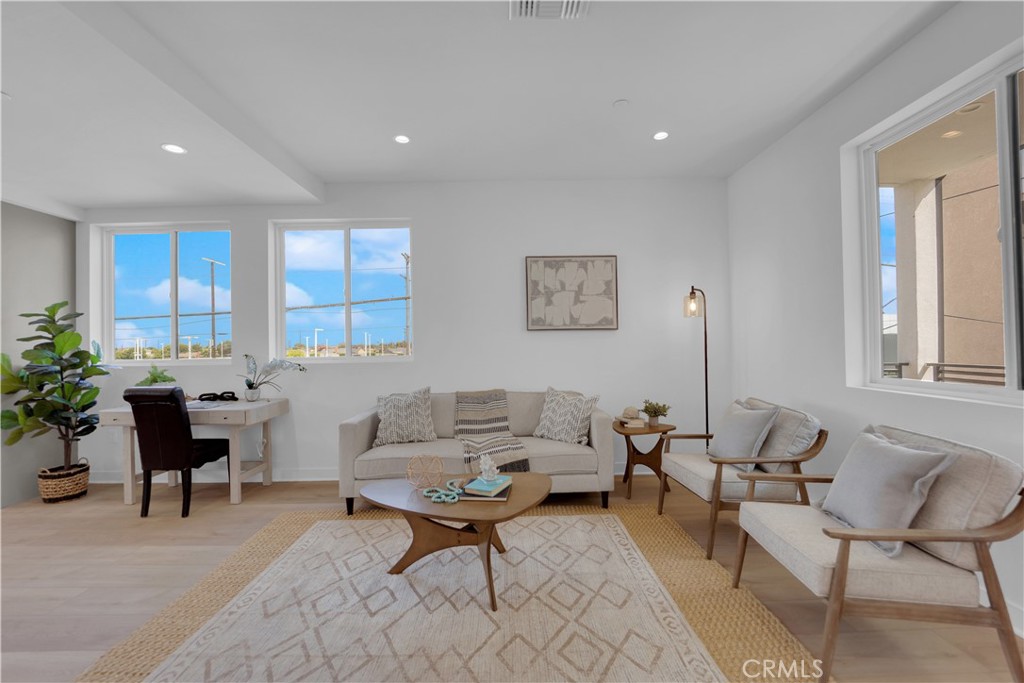 18419 S Western Avenue 114