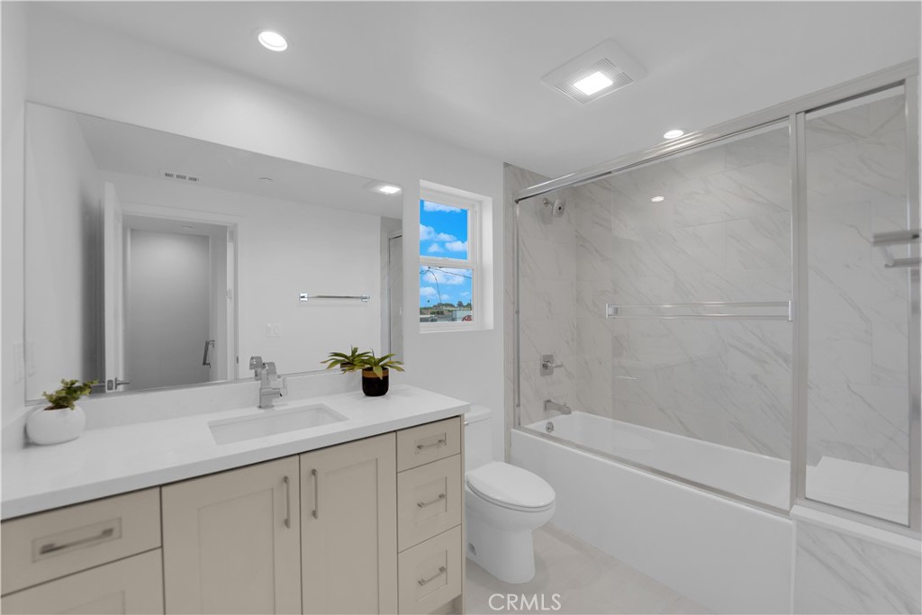 18419 S Western Avenue 114