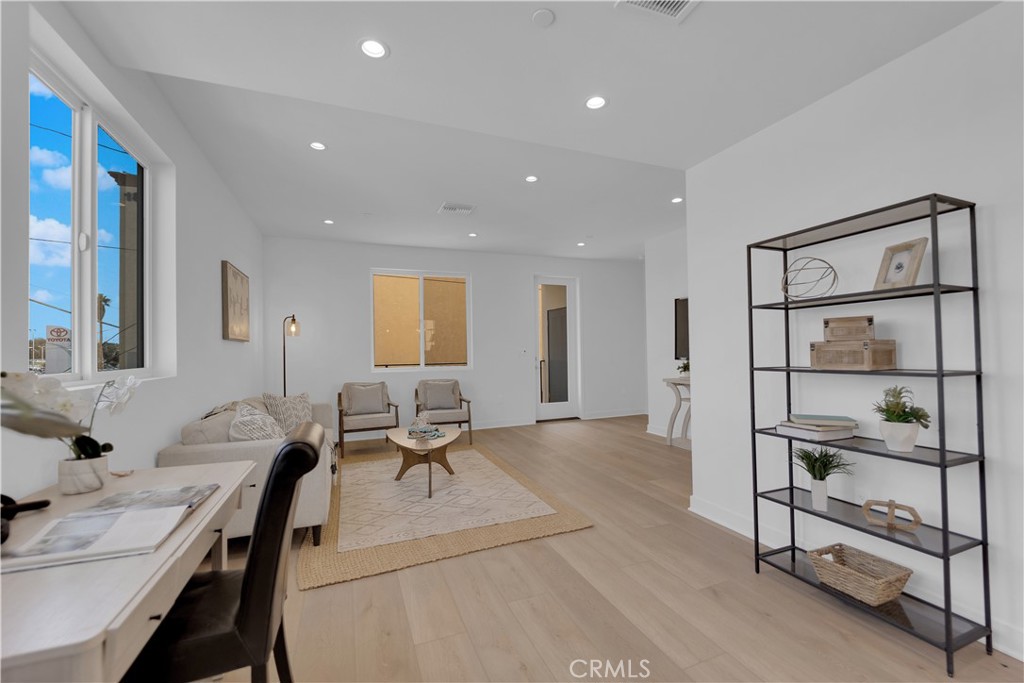 18419 S Western Avenue 114