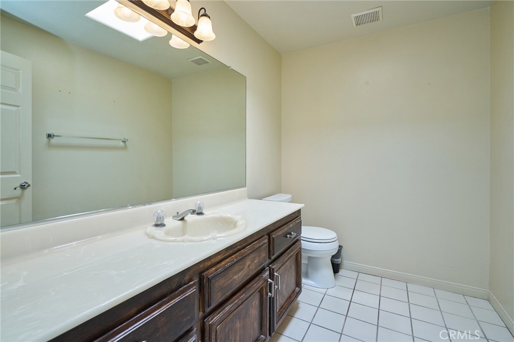 2222 S Mesa Street 24