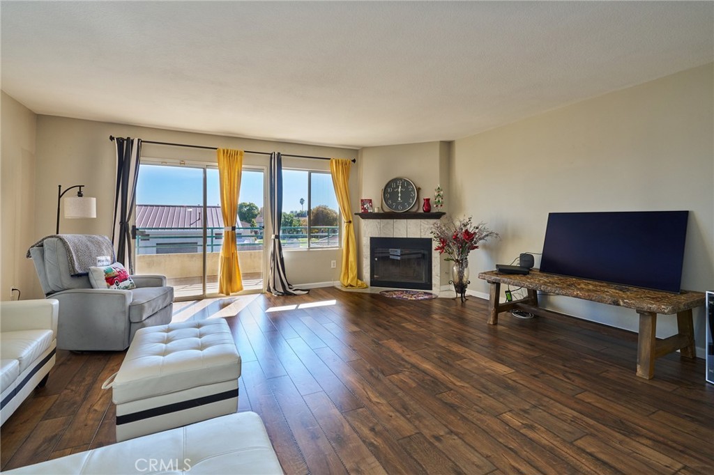 2222 S Mesa Street 24