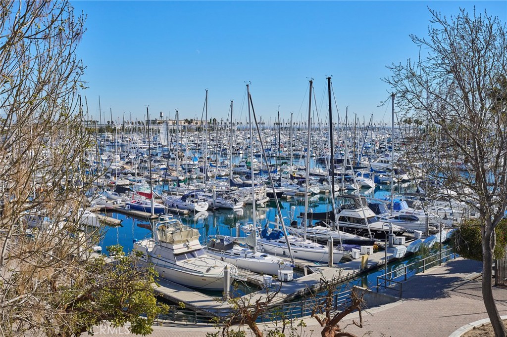 2222 S Mesa Street 24