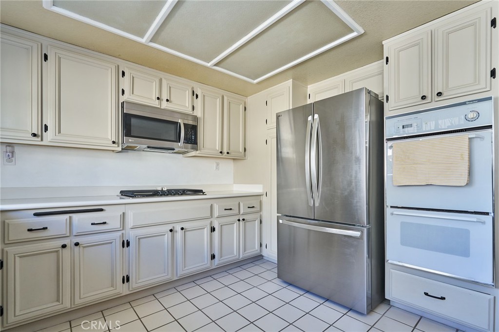 2222 S Mesa Street 24