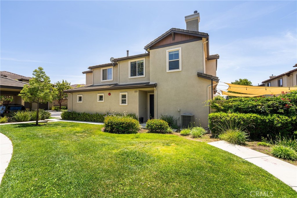 6807 Simmons Way
