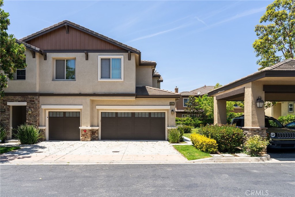 6807 Simmons Way