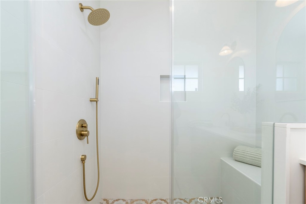 1718 West 27th