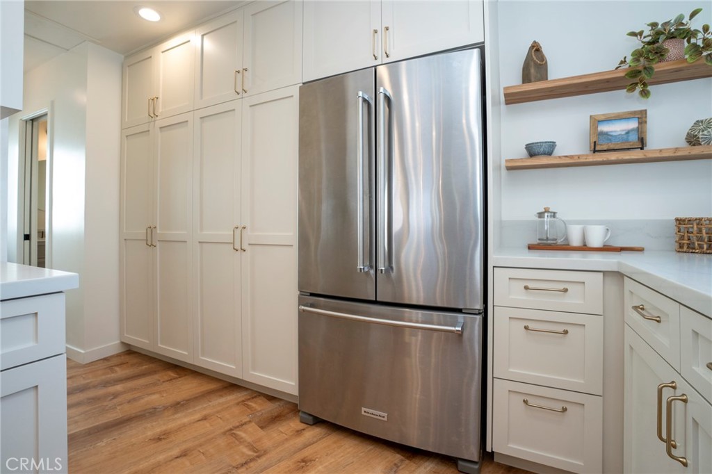 1718 West 27th