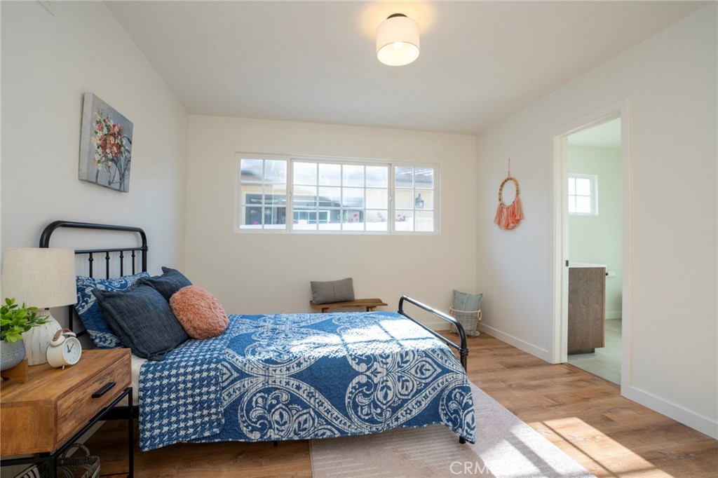1718 West 27th