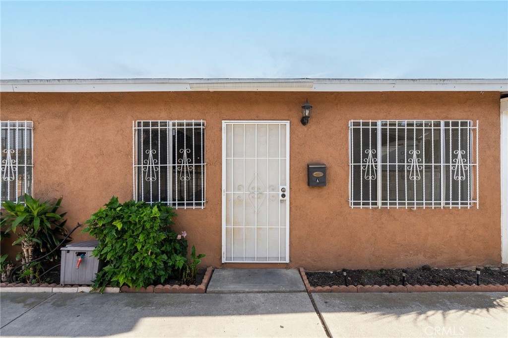6133 Orchard Avenue